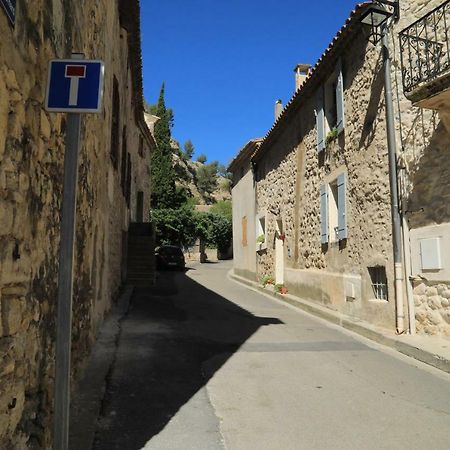 Les Lavandes De Severine Boulbon Exterior foto